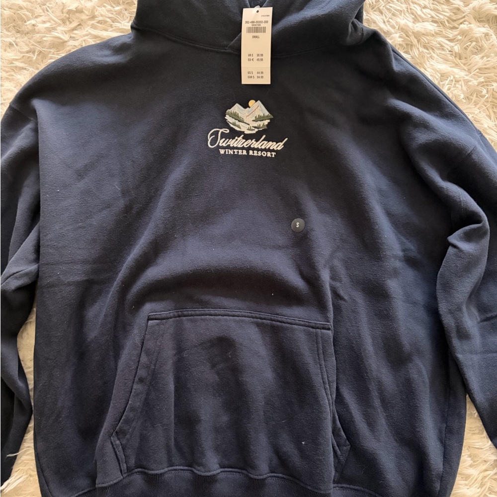 Hollister Women’s Navy Switzerland Winter Resort Hoodie